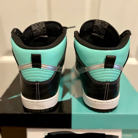 Used Nike Tiffany SB Dunk High size 9.5 - Picture 4 of 8